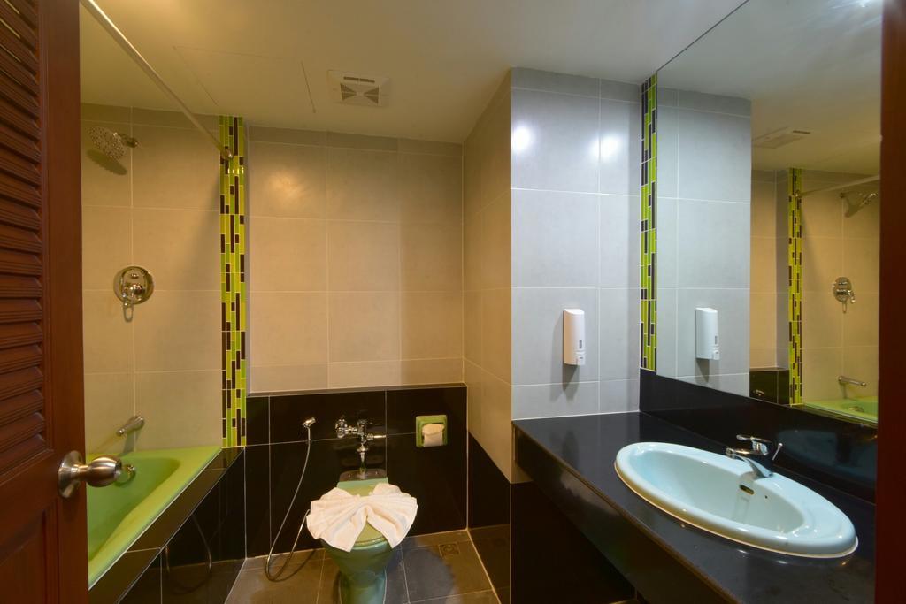 Siam Oriental Hotel Хат Яй Екстериор снимка